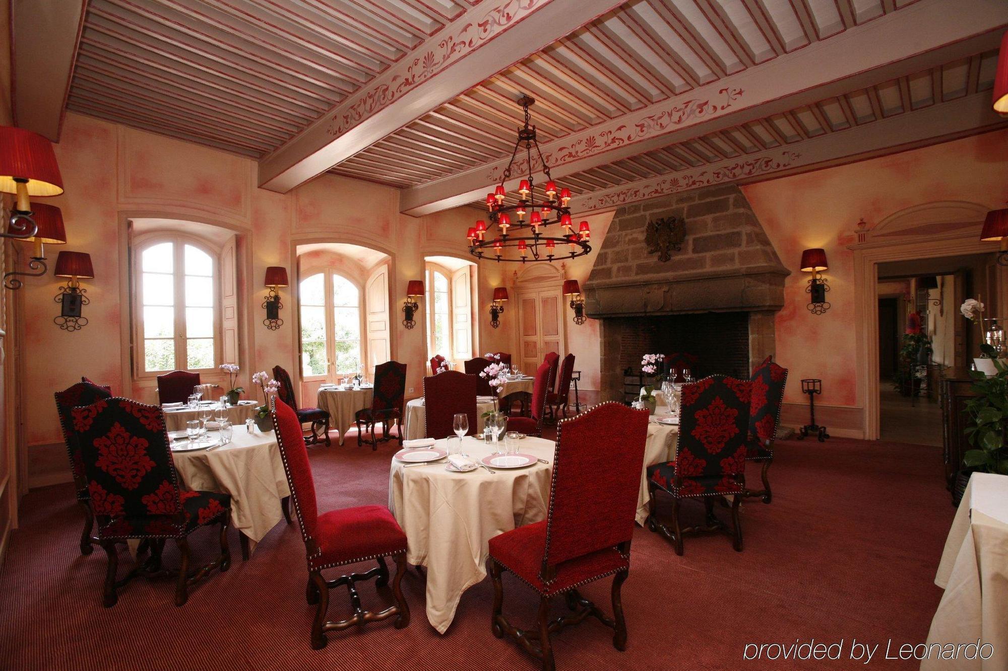 Hotel Chateau De Castel Novel - Les Collectionneurs Varetz Restaurace fotografie