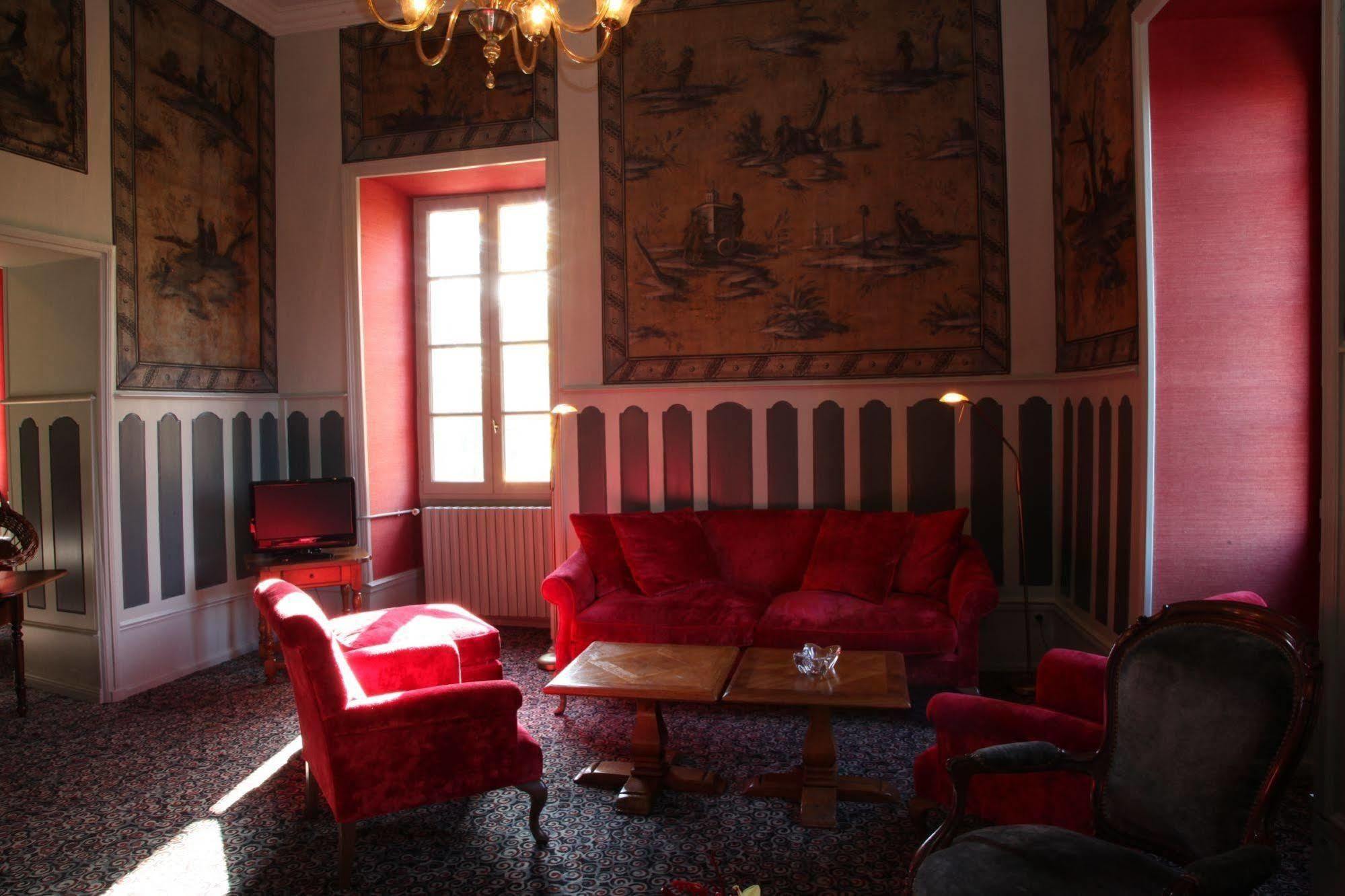Hotel Chateau De Castel Novel - Les Collectionneurs Varetz Exteriér fotografie